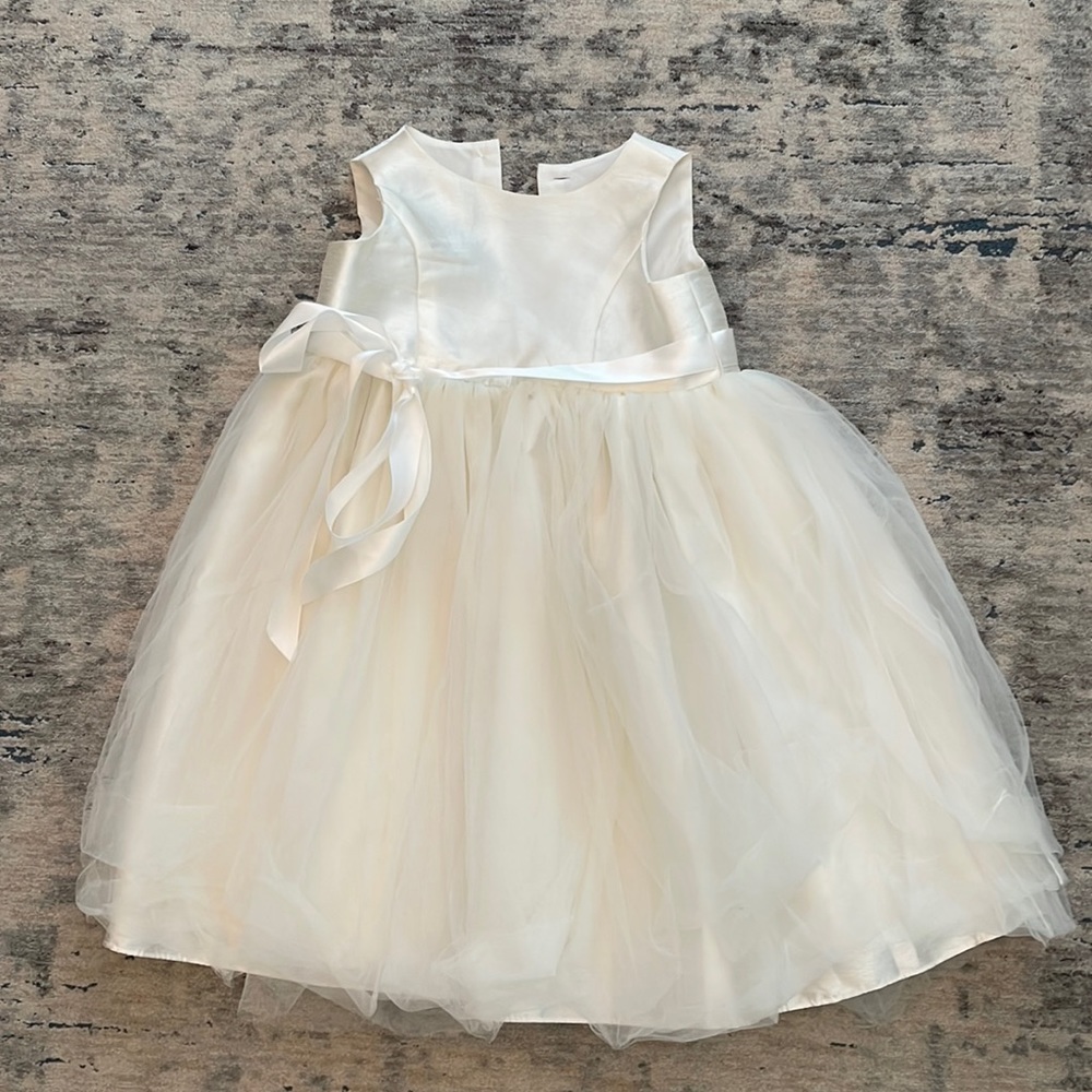 David’s Bridal Flower girl dress size 5